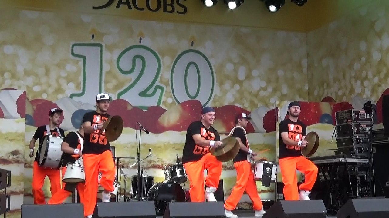 Шоу Барабанщиков на  Jacobs Monarch 12 сентября в Парке Горького