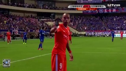 Un smartphone lancée sur la pelouse !