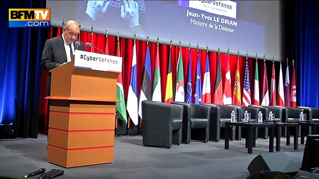 Cyber sécurité: Le Drian annonce un milliard d’euros supplémentaires