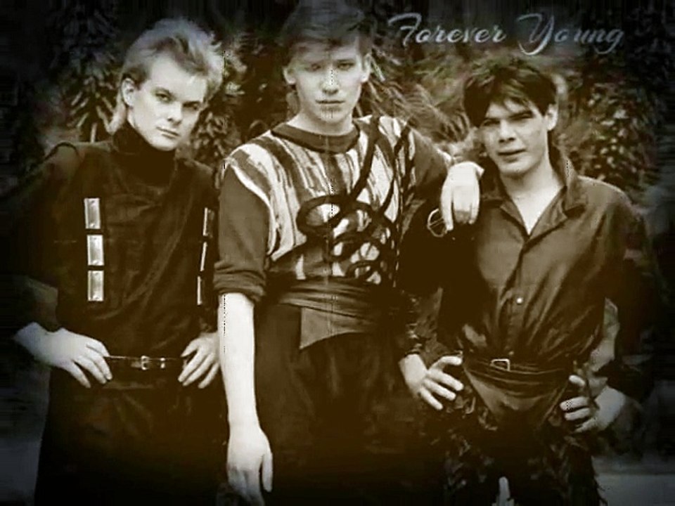 David Alpha - Forever Young (Acoustic)