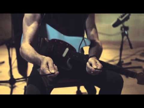 TV3 - 33 recomana - Festival Conexions. Barcelona. Diversos espais