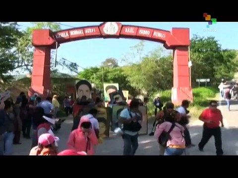 Mexico: Meeting with President Disappoints Ayotzinapa Parents