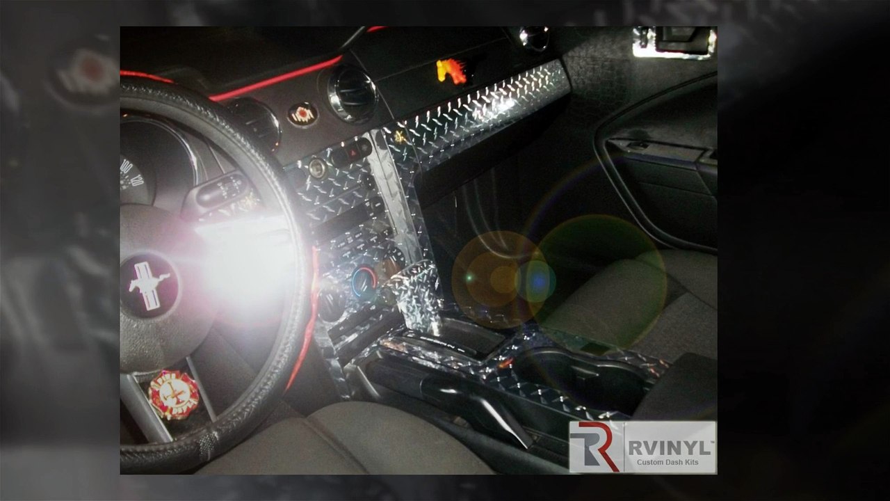 DK - 2005-2009 Ford Mustang - Diamond Plate