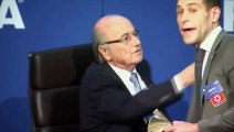 FIFA : Sepp Blatter officiellement poursuivi par la justice, Platini impliqué
