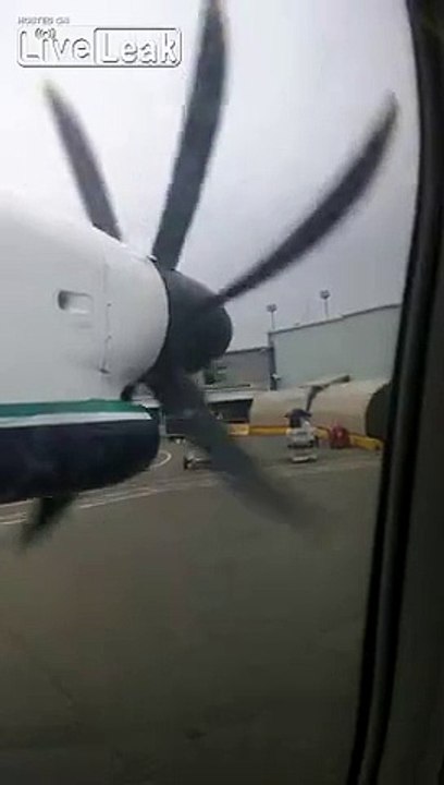 LiveLeak.com - cool propellor effect