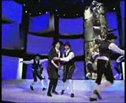 Valérie Lemercier danse aux Césars 2007