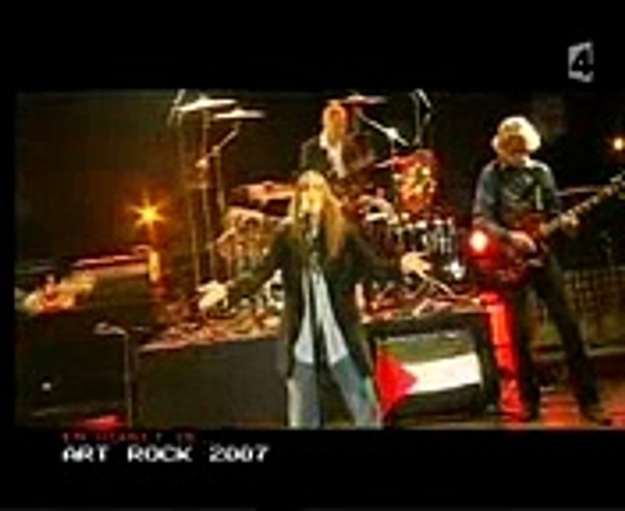 Patti Smith - Gimme Shelter