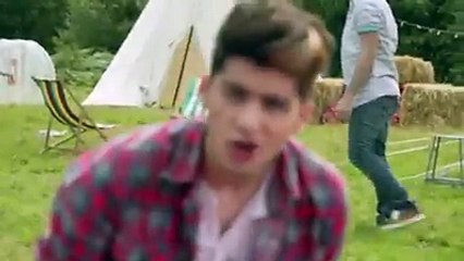 Mais um remix que eu não consigo parar de ouvir. -Live While We're Young