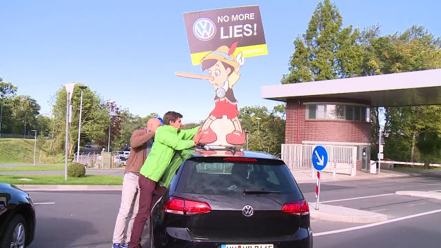 Greenpeace pone nariz de Pinocho a Volkswagen