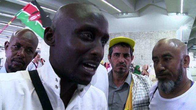 الحجاج استانفوا شعائر رمي الجمرات بعد حادث التدافع في منى