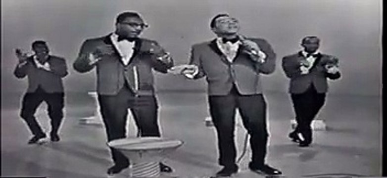 Smokey Robinson & The Miracles - You really got a hold on me