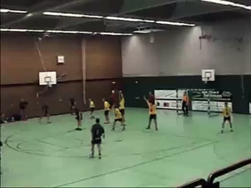 Un handballeur pas content