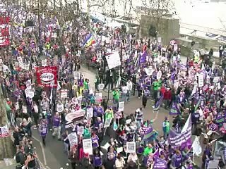 Les Britanniques dans la rue pour dire non à l'austérité