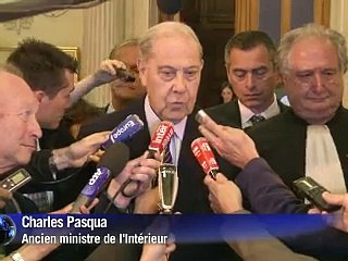 Coup de théâtre à l'Angolagate: Pasqua relaxé, Falcone libéré