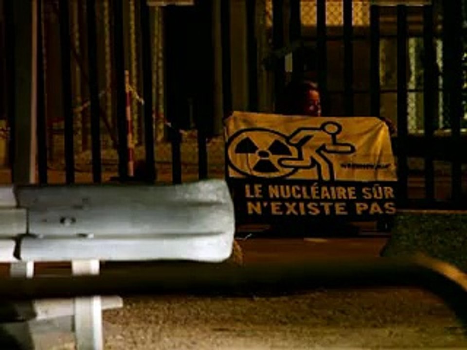 Greenpeace paralyse une journée le chantier de l'EPR à Flamanville