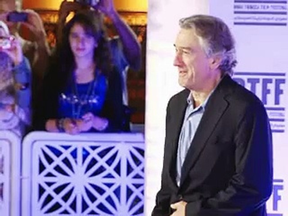 Pluie d'étoiles sur le tapis rouge à Cannes pour le 64e festival