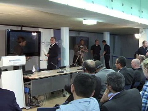 La Cour pénale internationale demande un mandat d'arrêt contre Mouammar Kadhafi (PAPIER GENERAL CPI)