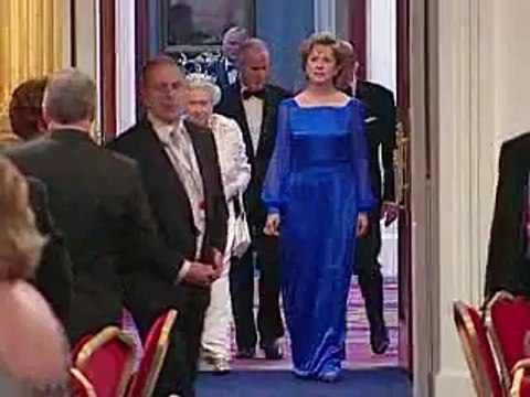 Irlande: le président du Sinn Féin salue le discours historique de la reine