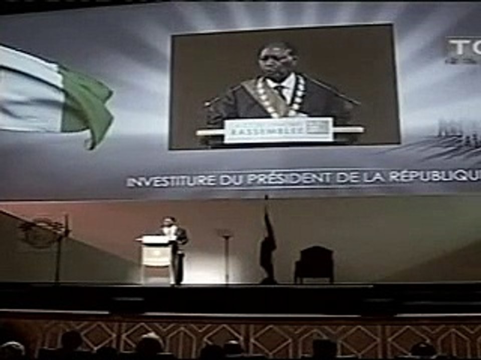 Côte d'ivoire: investi président, Alassane Ouattara veut "rassembler les Ivoiriens"