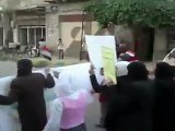 Syrie: offensive médiatique de Damas, entre fosse commune et manifestation pro-régime