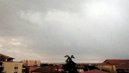 Orage sur Toulouse le 12 juillet 2011