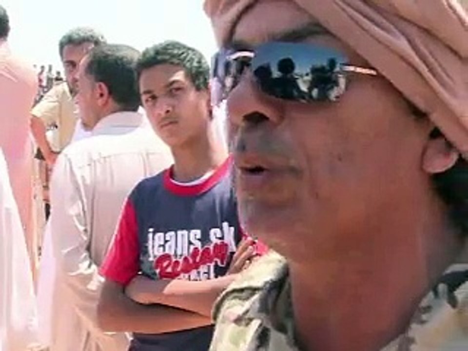 Libye: le front Est rallumé, Kadhafi inflexible...