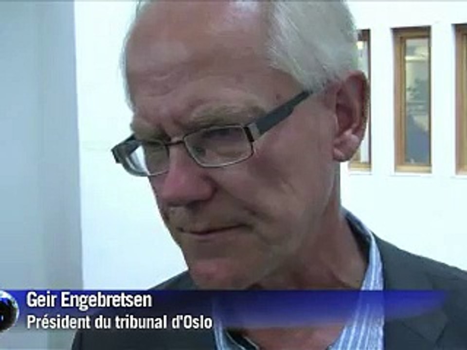 Attaques en Norvège: le suspect placé en détention après sa comparution à huis clos