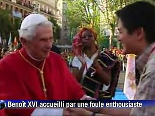 JMJ: le pape acclamé par des milliers de jeunes, nouveaux incidents à Madrid
