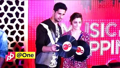 SRK's Late Night Bash With Ranveer Singh & Deepika Padukone - Planet Bollywood @ One