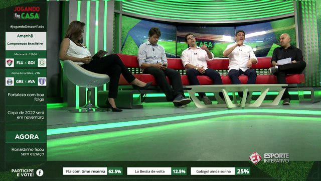 Ronaldinho Gaúcho deve ser titular contra o Goiás?