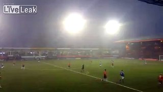 Lightning Storm Forced Players to Flee Stadium!