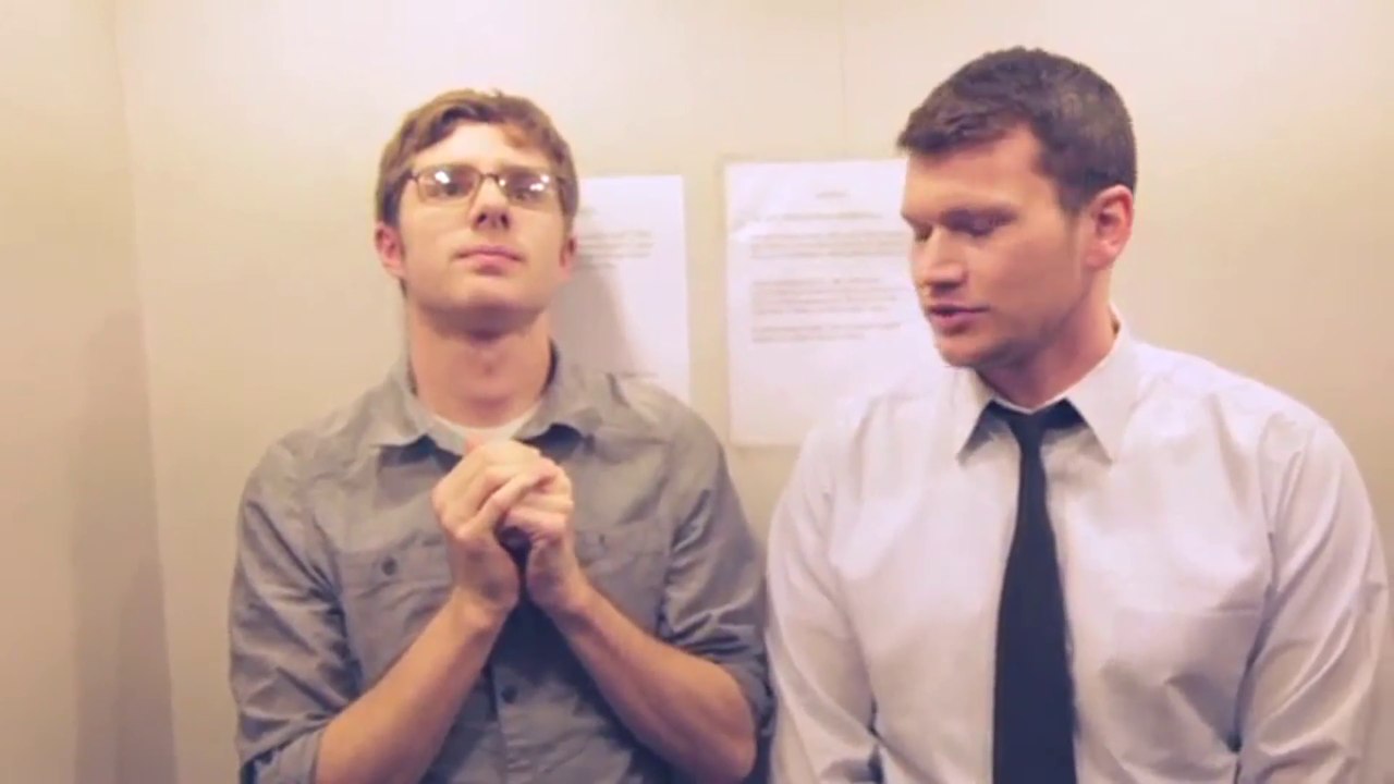 Picking the wrong font can be a fatal mistake (video) - Vooza