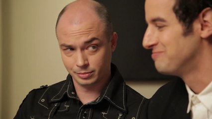 Sculpture, tension, and the greatest infographic ever made (Vooza)