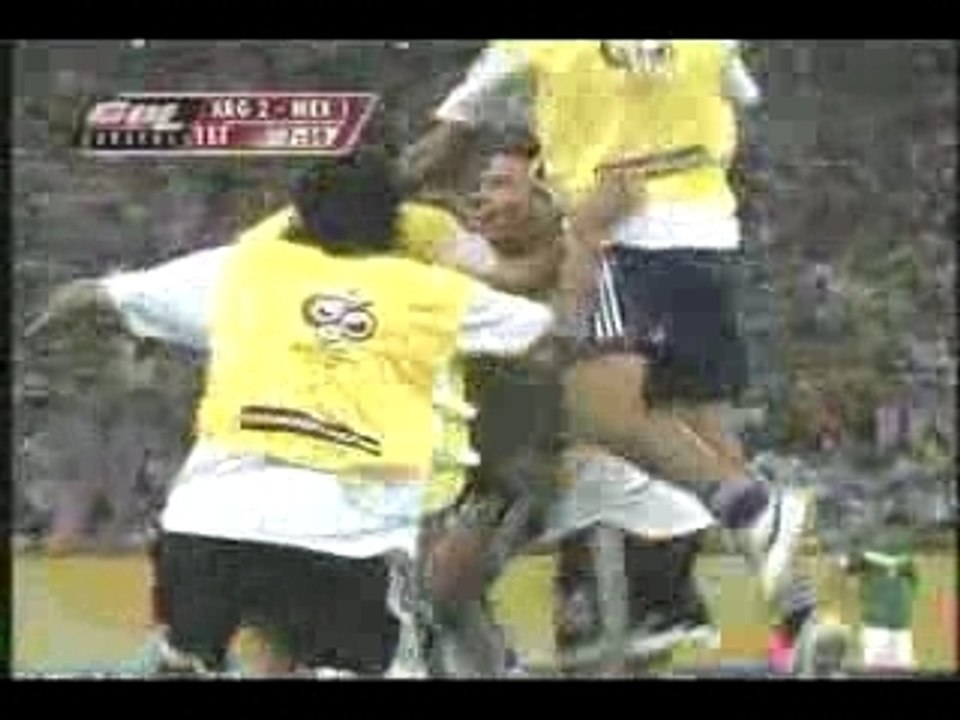 But de Maxi Rodriguez contre le mexique