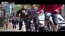 LiveLeak.com - Cycling in Holland - a way of living