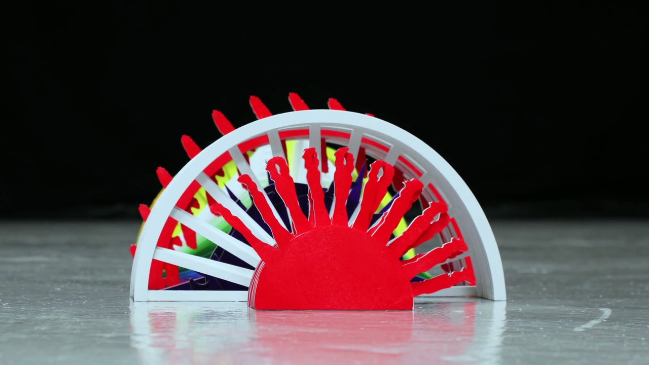 Un clip fait en Stop-motion avec 2000 formes en plastique  - Shugo Tokumaru - Katachi