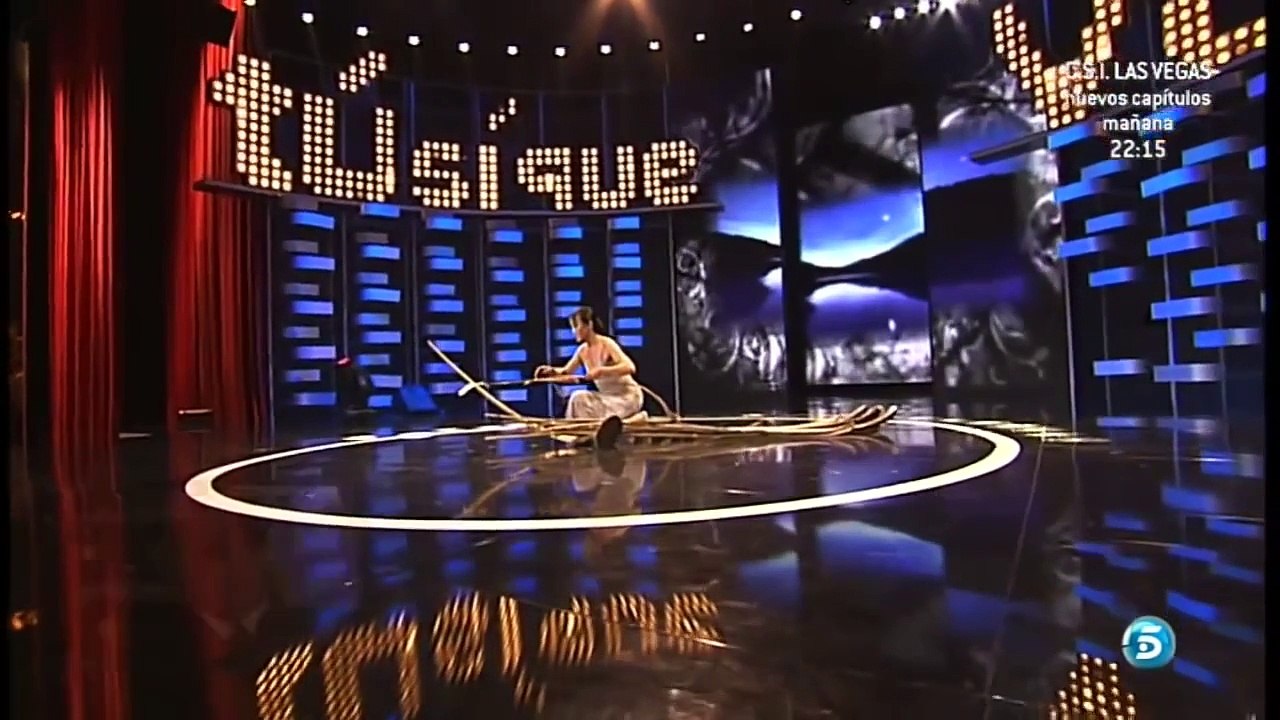 Шоу талантов. Невероятный номер! Зал аплодировал стоя!