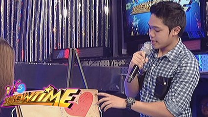It's Showtime: JESStice League inspired message to Pastillas Girl