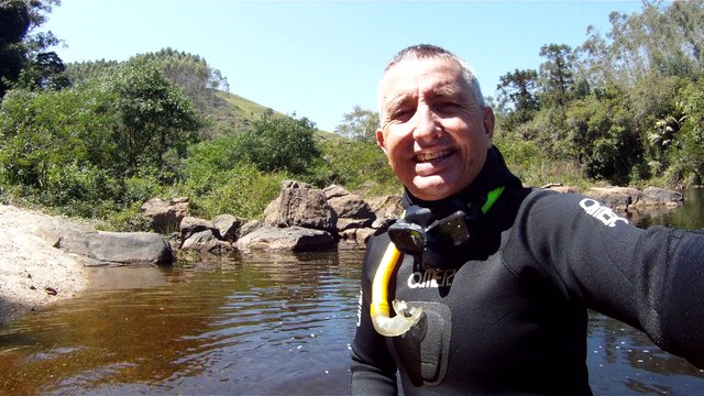 Mergulho, apneia, aguas rasas e cachoeiras da Serra do Mar, São Pulo, Brasil, 2015