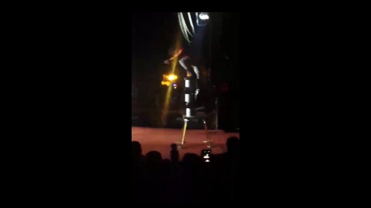 Man falls attempting circus balancing act