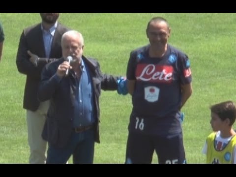 Napoli-Juventus, i tifosi attendono il big match del San Paolo (25.09.15)