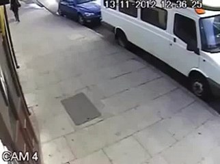 How a Man Hit A Woman in Europe Who Was Wearing Hijabn