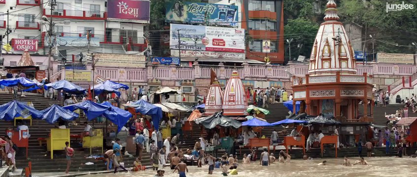 Talvar - Official Trailer | Irrfan Khan, Konkona Sen Sharma, Neeraj Kabi, Sohum Shah, Atul Kumar 2015