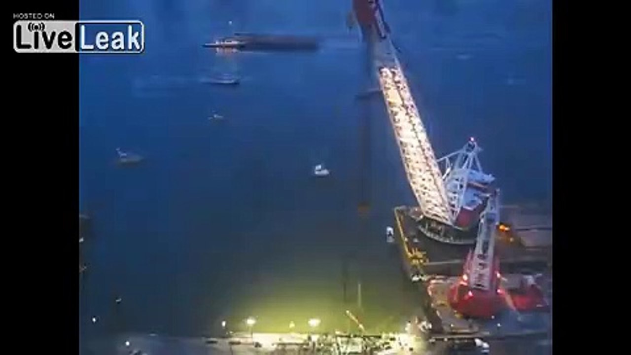 US Airways Flight 1549 - Recovery operations In Double Time & Hudson Flight 1549 HD Animation with audio for US Airways Water Landing