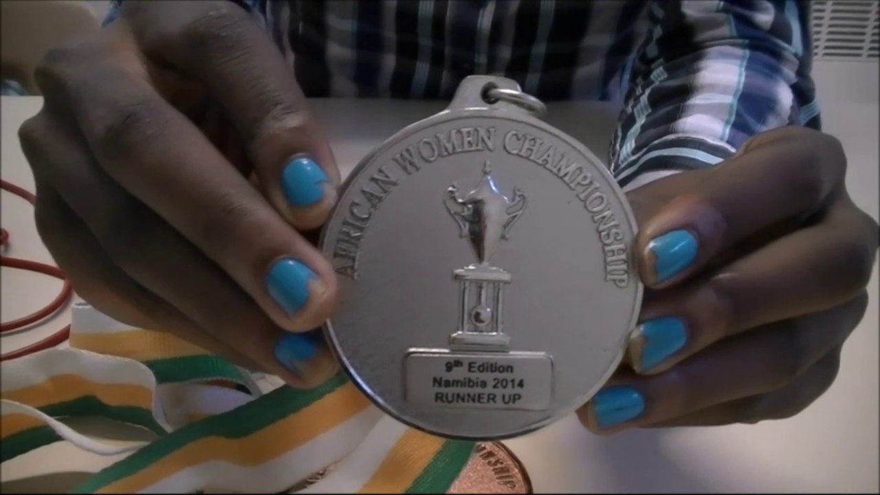 Yvonne Leuko raconte les Lionnes Indomptables (2015)