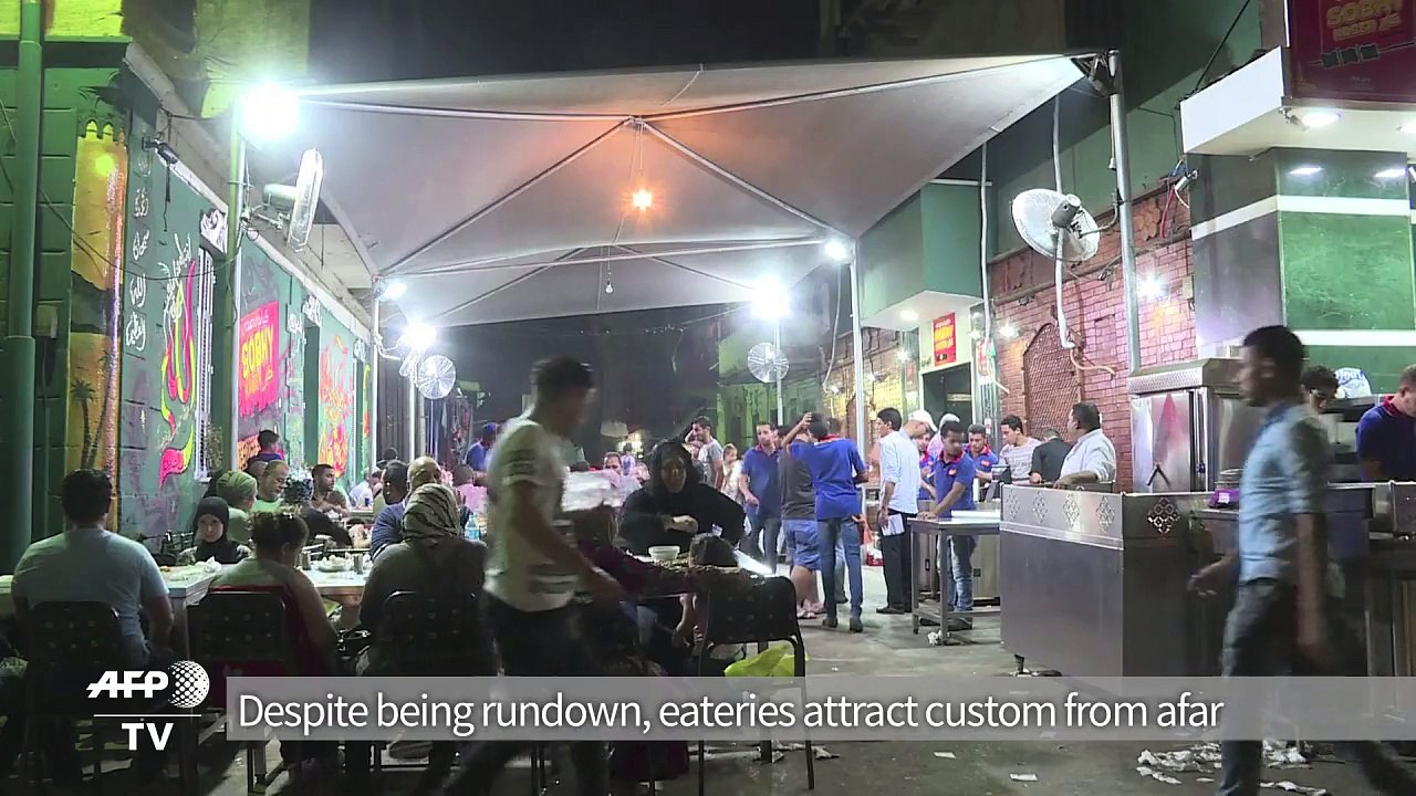 In shabby backstreets, diners find real taste of Cairo