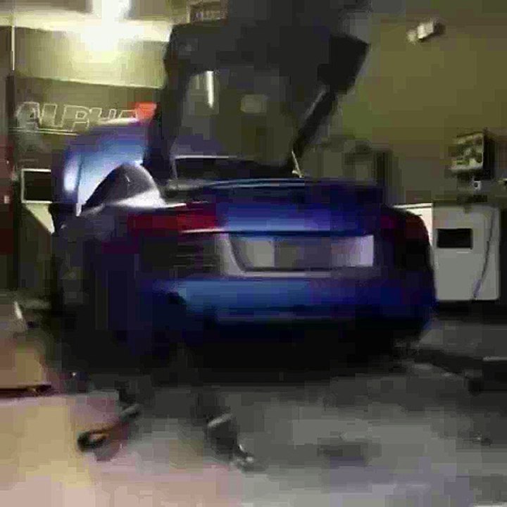 #Audi #R8 shooting flames on the dyno?