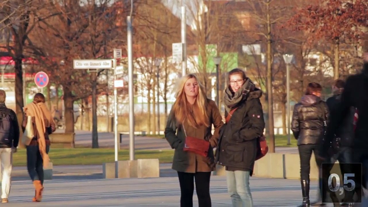 EXTREME Stealing Peoples Hat PRANK!