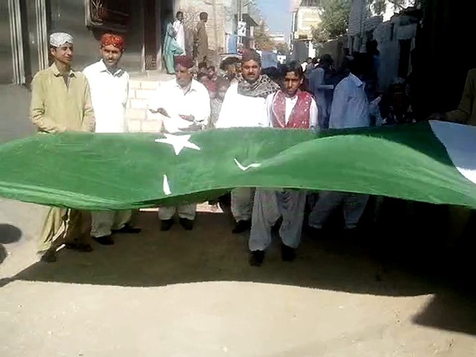 Pak Flag in Rally