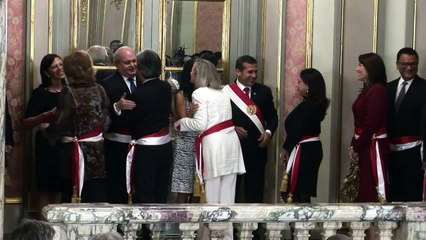 Primera dama de Perú bajo sospecha por lavado de dinero